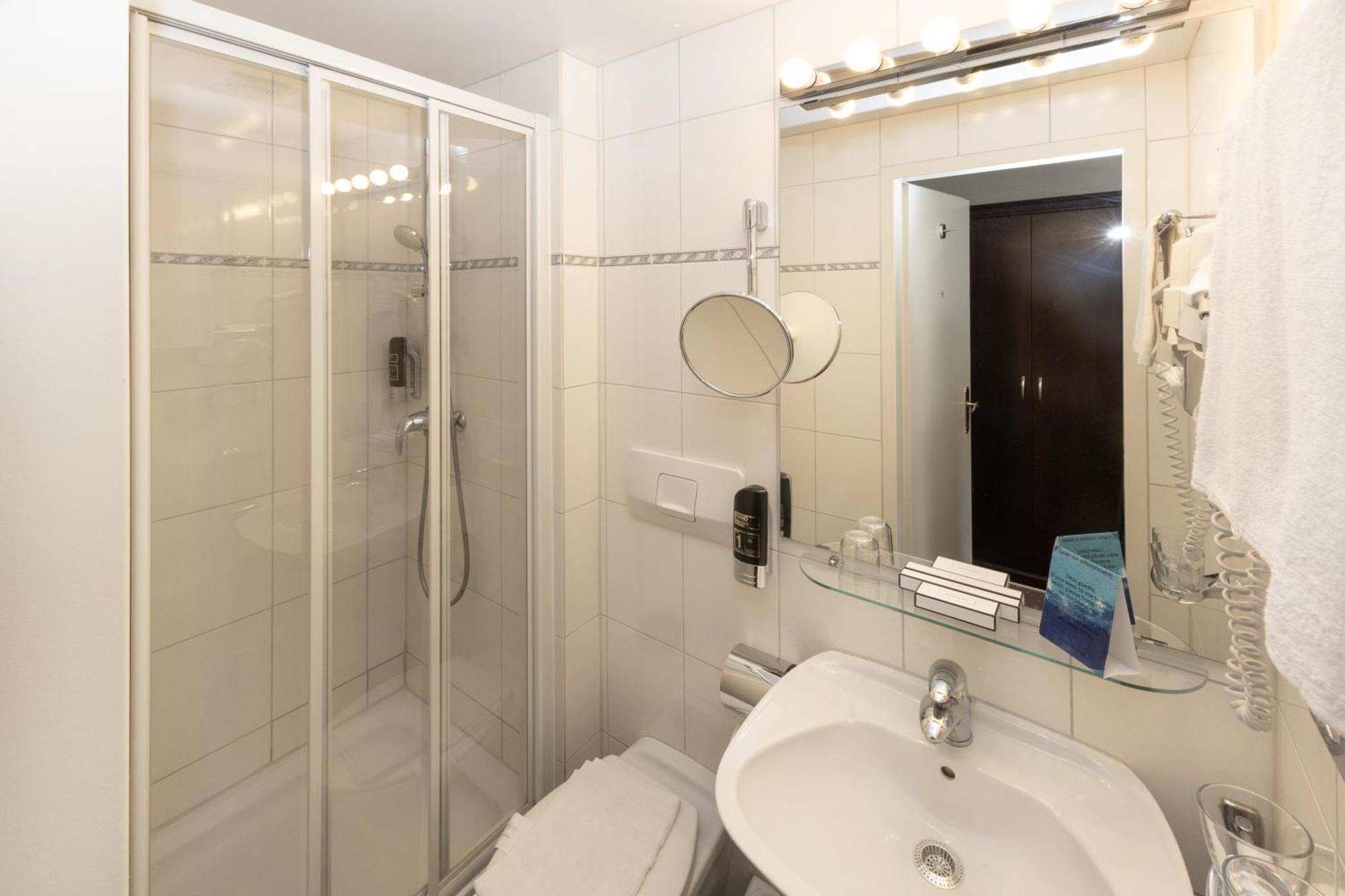 Hotel Viktoria Schoenbrunn Wina Ruang foto