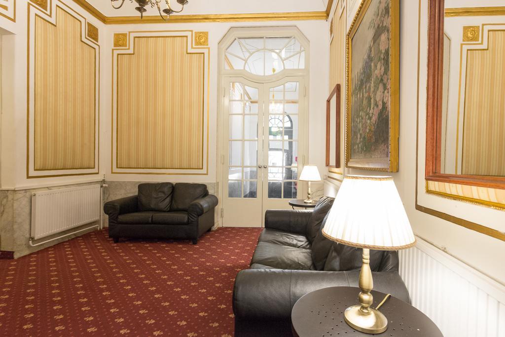 Hotel Viktoria Schoenbrunn Wina Bagian luar foto